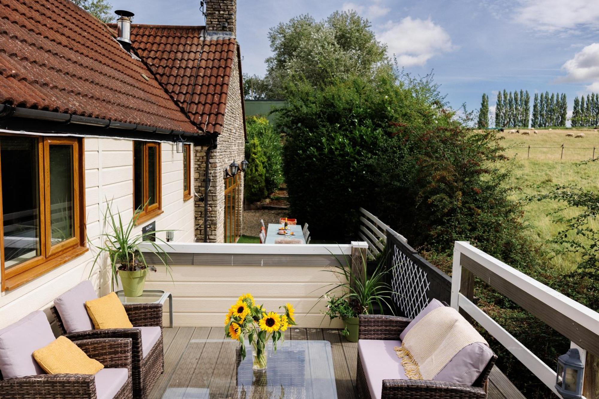 ブリストル The West Barn Near Bath, Sleeps 24 And 2 Hot Tubsヴィラ エクステリア 写真