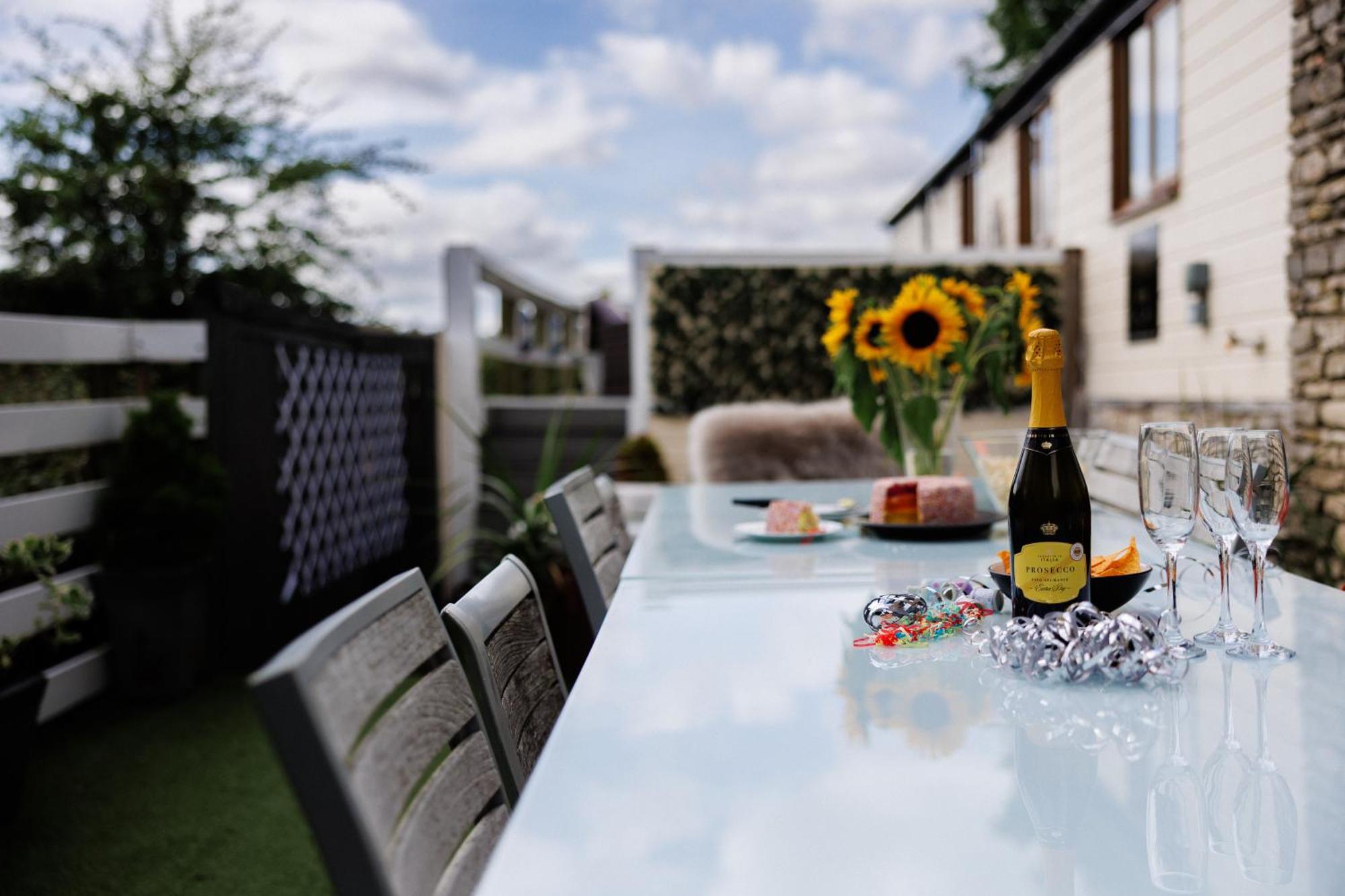 ブリストル The West Barn Near Bath, Sleeps 24 And 2 Hot Tubsヴィラ エクステリア 写真